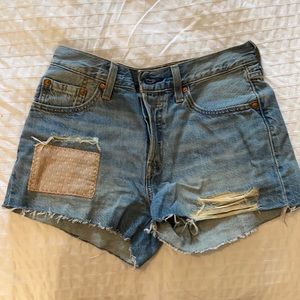 Levi shorts, size 25